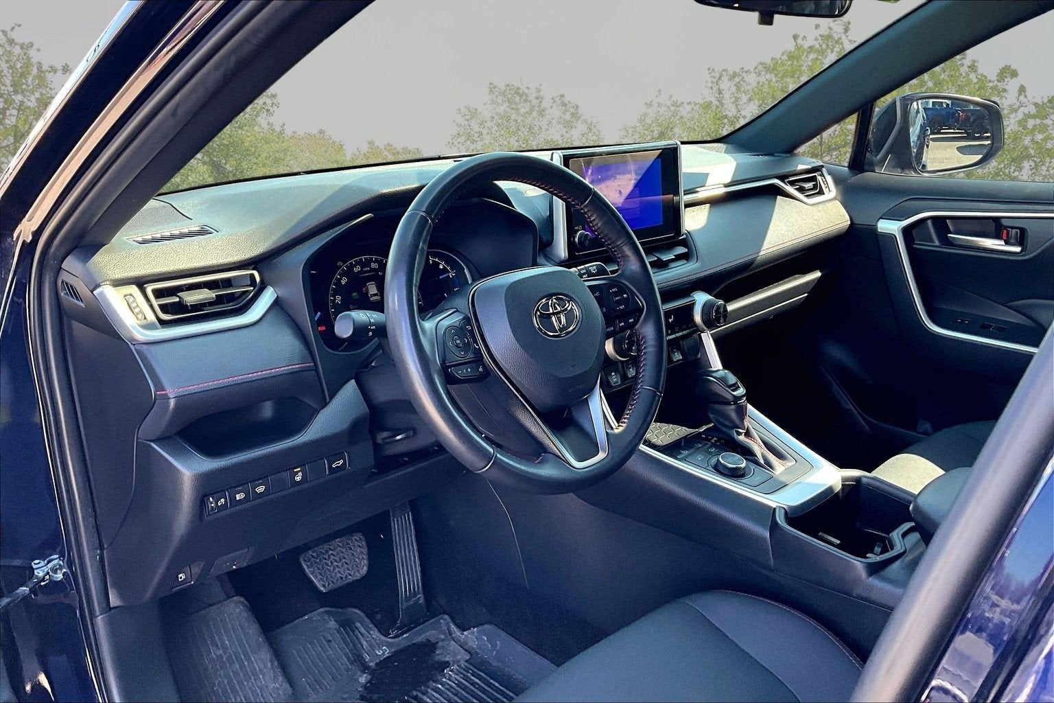 2024 Toyota RAV4 Prime SE