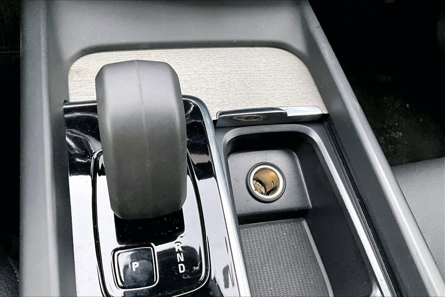 2025 Volvo XC60 Plus