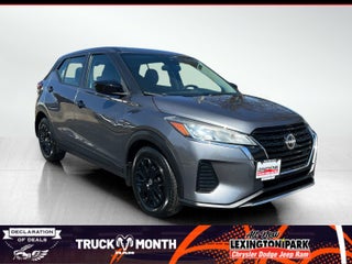 2022 Nissan Kicks S