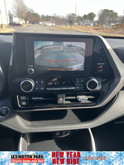 2023 Toyota Highlander L