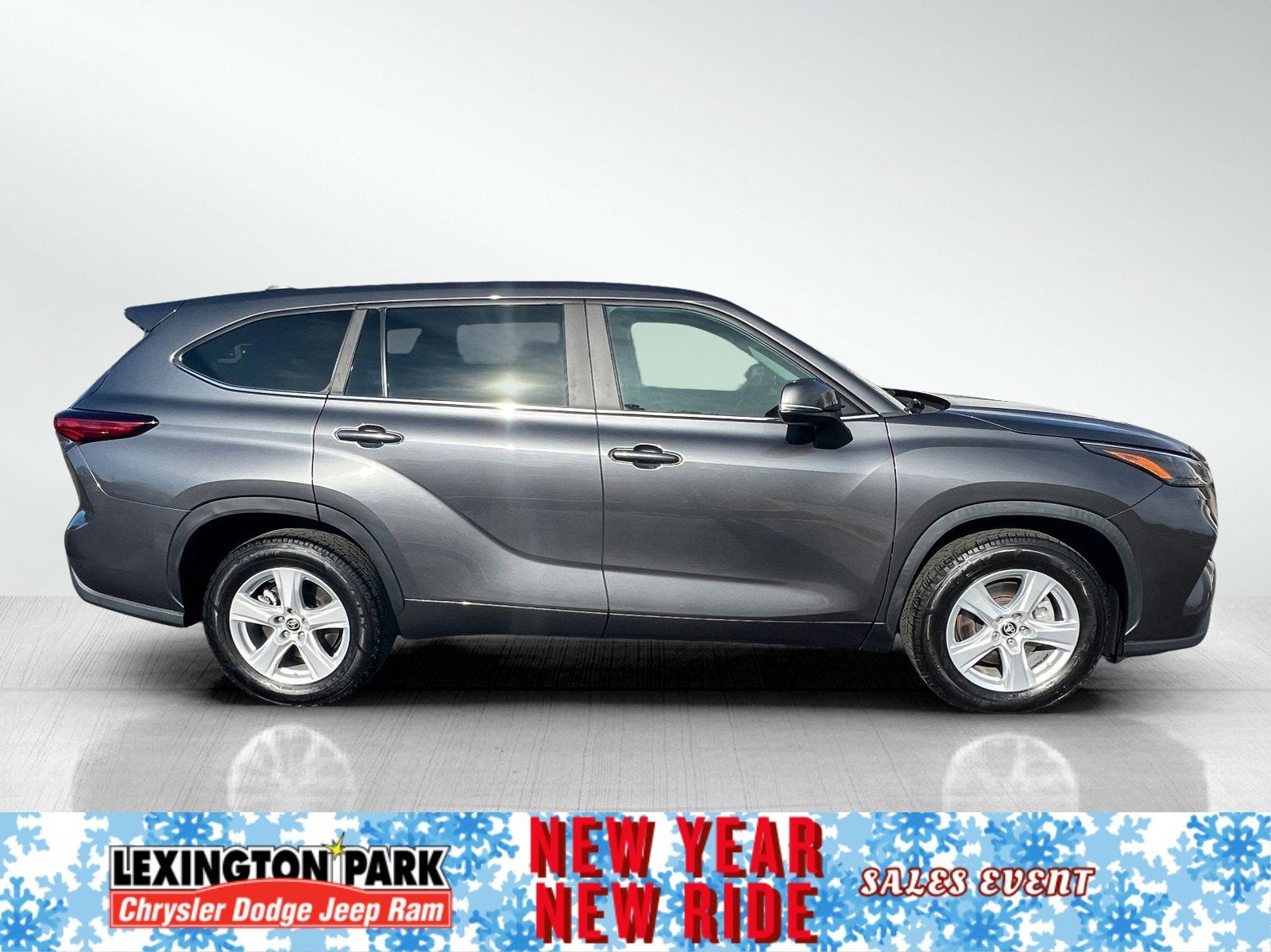 2023 Toyota Highlander L