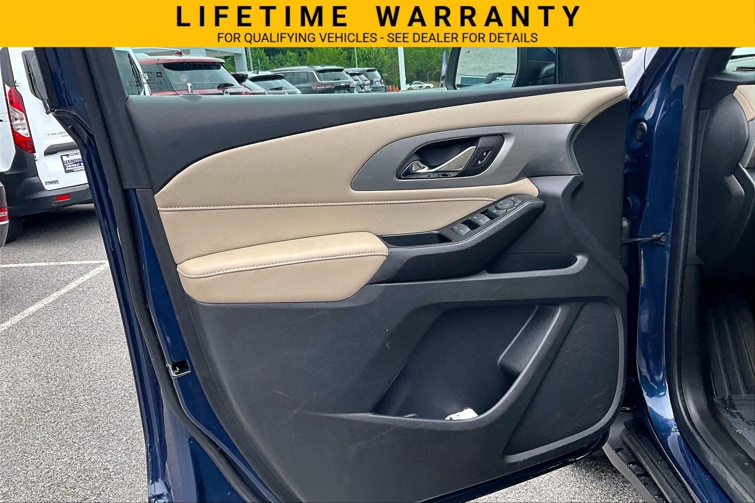 2023 Chevrolet Traverse LS