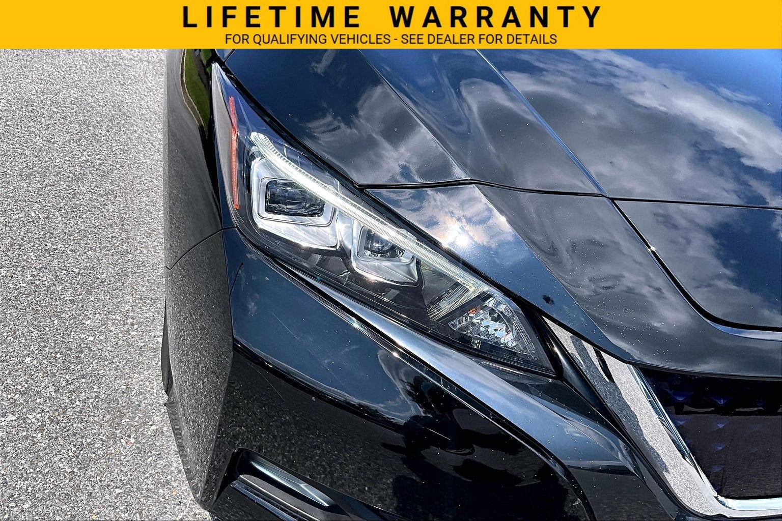 2022 Nissan LEAF SV