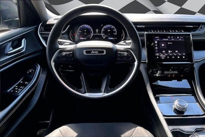 2023 Jeep Grand Cherokee Laredo