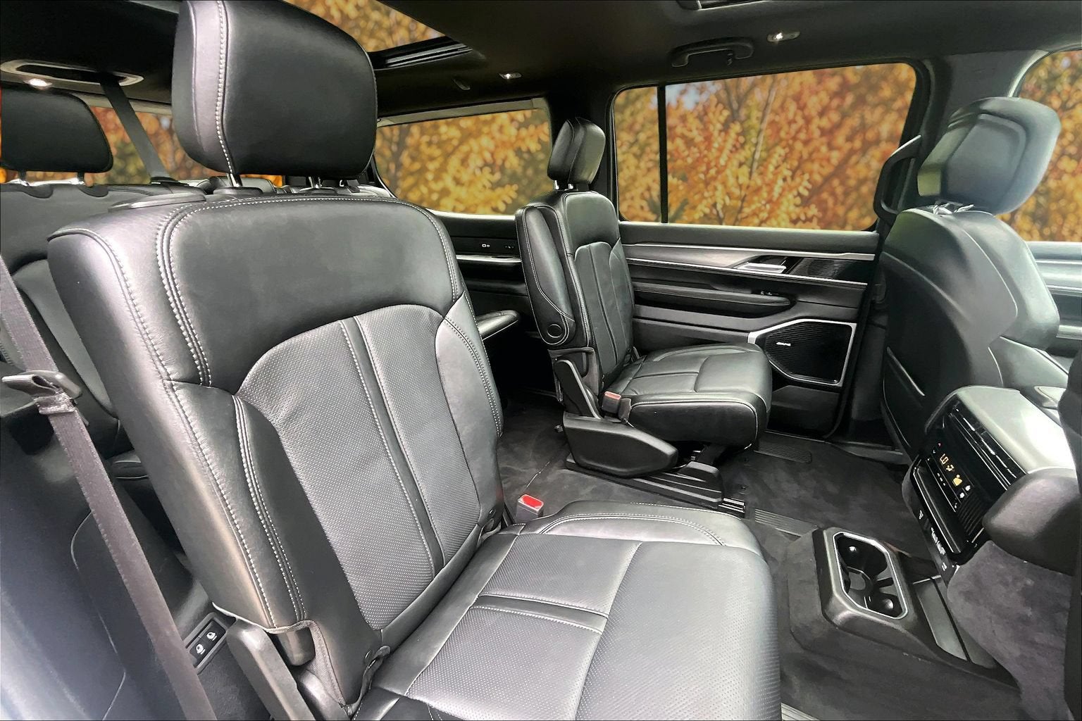 2023 Jeep Wagoneer Series II Carbide