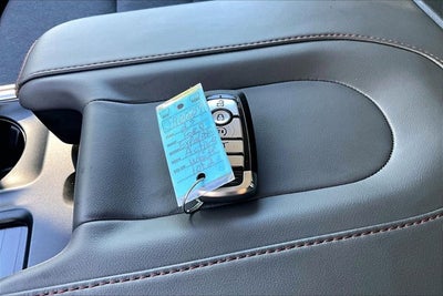 2025 Ford Expedition Max Active MAX