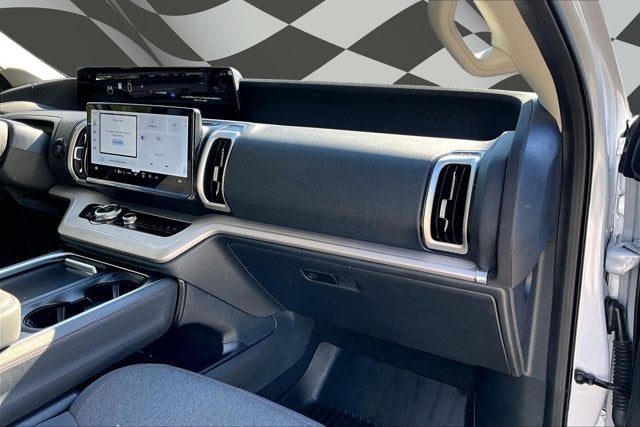 2025 Ford Expedition Max Active MAX