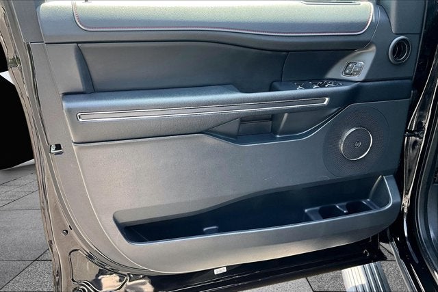 2023 Ford Expedition Max Limited STEALTH EDITION