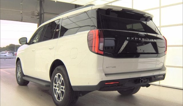 2025 Ford Expedition Active LUXURY PACKAGE