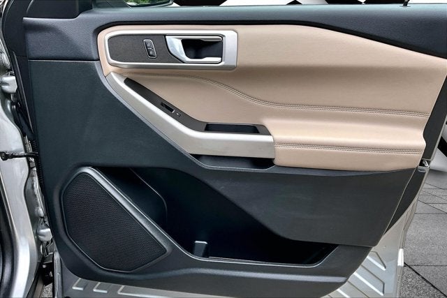 2023 Ford Explorer XLT LUXURY SUV