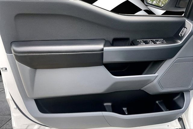 2025 Ford F-150 Lightning Pro LONG RANGE