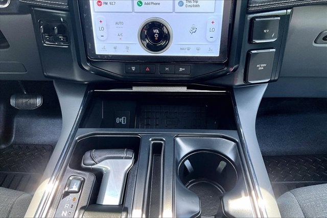 2024 Ford F-150 Lightning Flash
