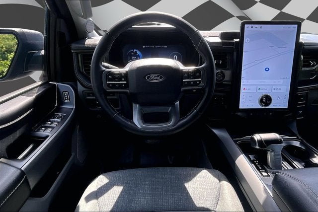 2024 Ford F-150 Lightning Flash