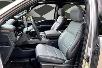 2024 Ford F-150 Lightning LARIAT