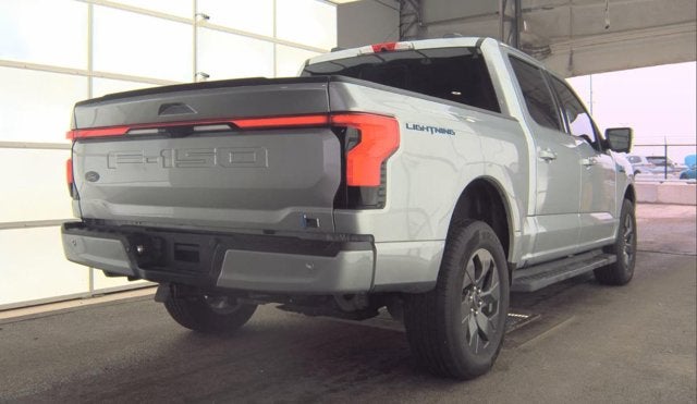 2024 Ford F-150 Lightning LARIAT