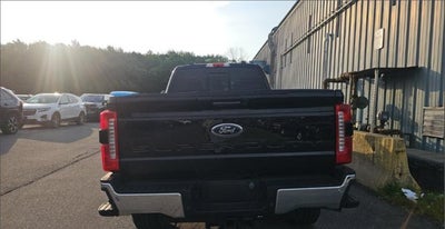2024 Ford Super Duty F-350 SRW LARIAT FX4