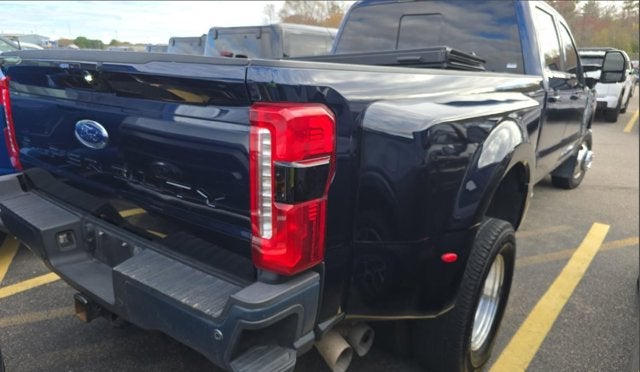 2023 Ford Super Duty F-350 DRW LARIAT ULTIMATE