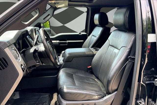 2016 Ford Super Duty F-350 DRW Lariat