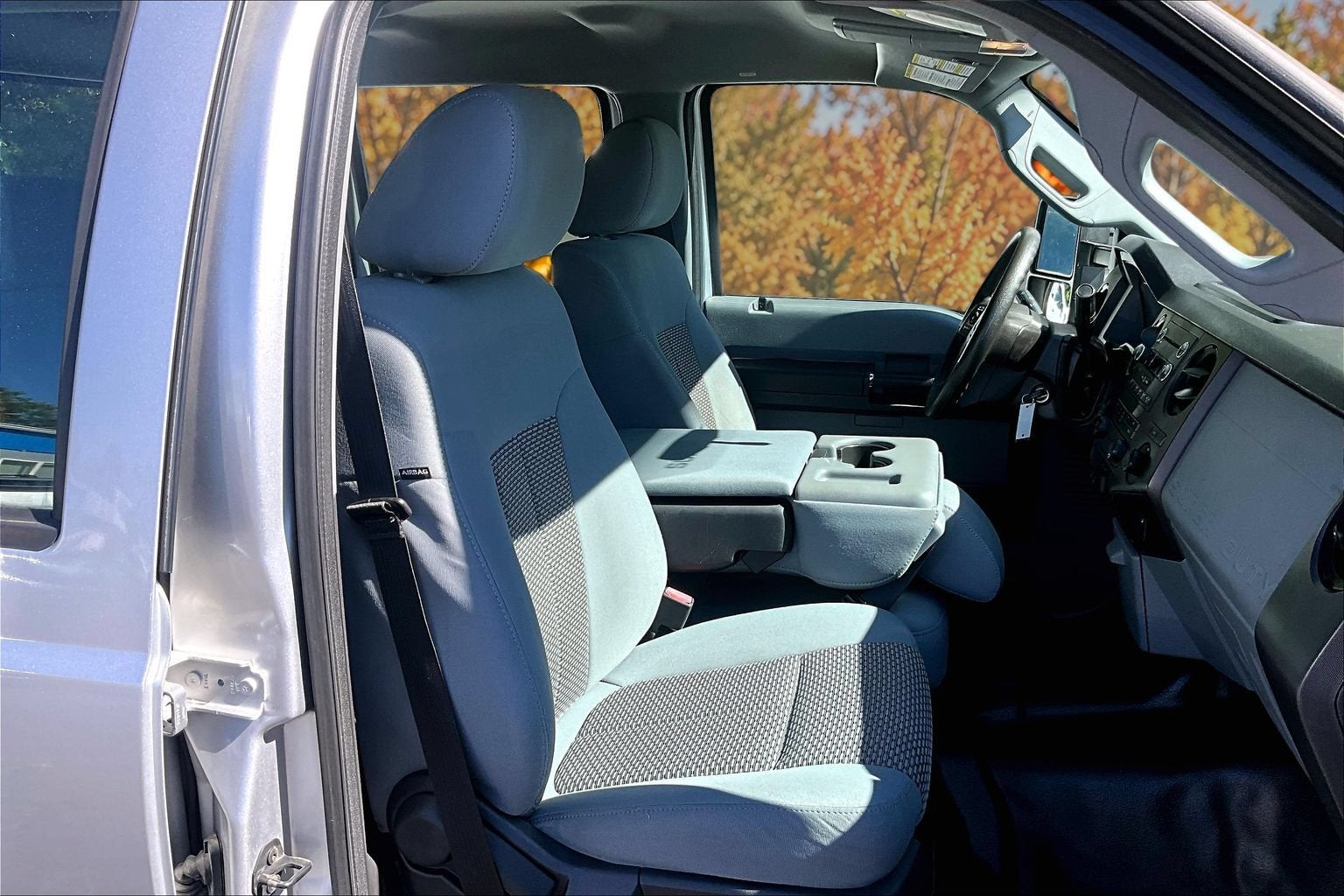 2015 Ford Super Duty F-450 DRW Base