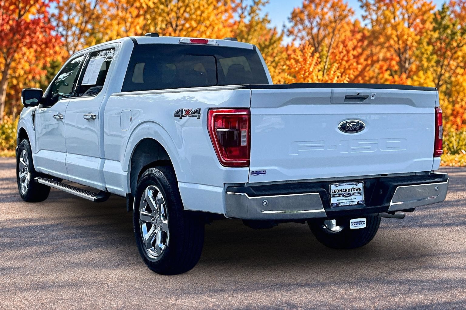 2023 Ford F-150 XLT V8 PANO ROOF