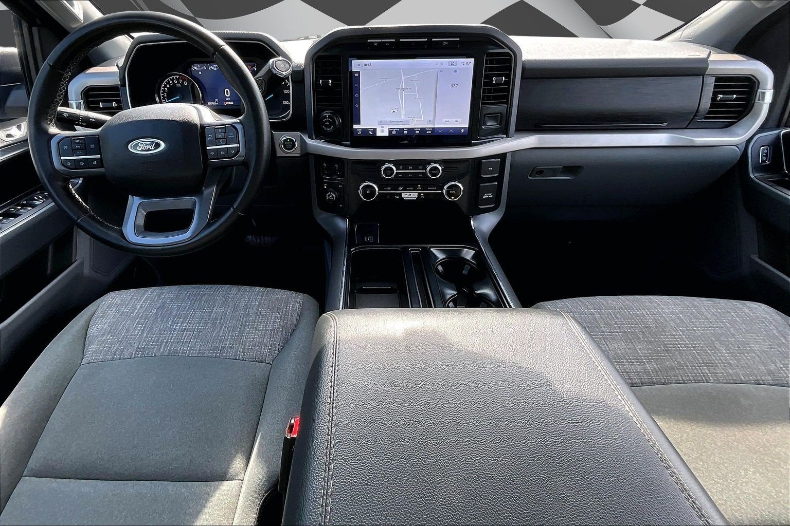 2023 Ford F-150 XLT V8 PANO ROOF