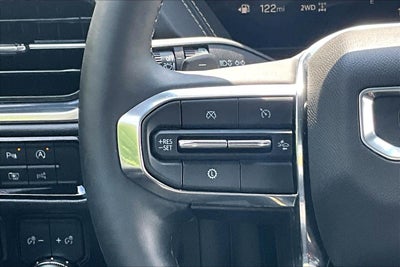 2025 GMC Yukon Elevation