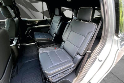 2025 GMC Yukon Elevation