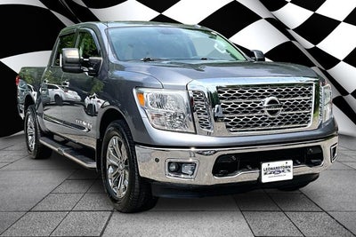 2018 Nissan Titan SV