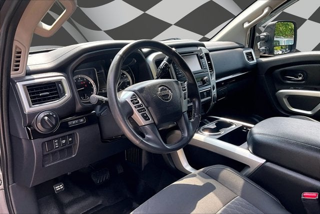 2018 Nissan Titan SV