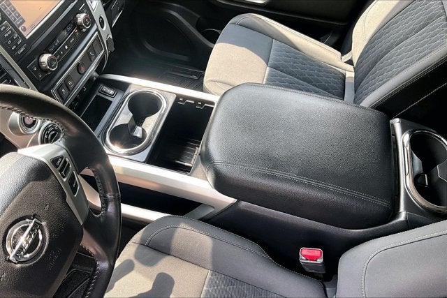 2018 Nissan Titan SV
