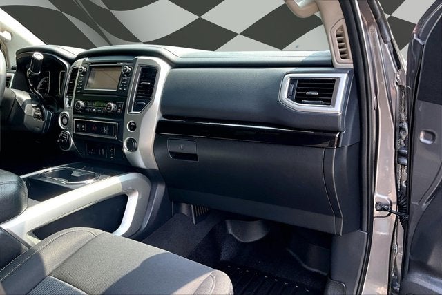 2018 Nissan Titan SV