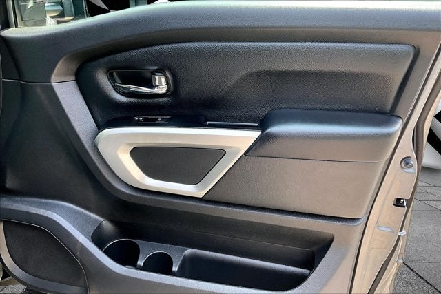 2018 Nissan Titan SV