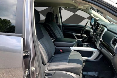 2018 Nissan Titan SV