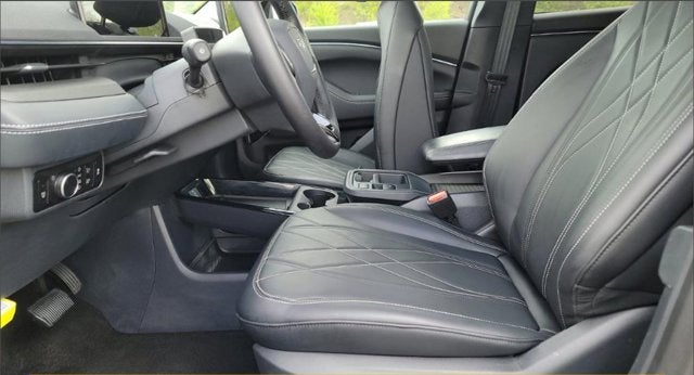 2025 Ford Mustang Mach-E Select AWD COMFORT