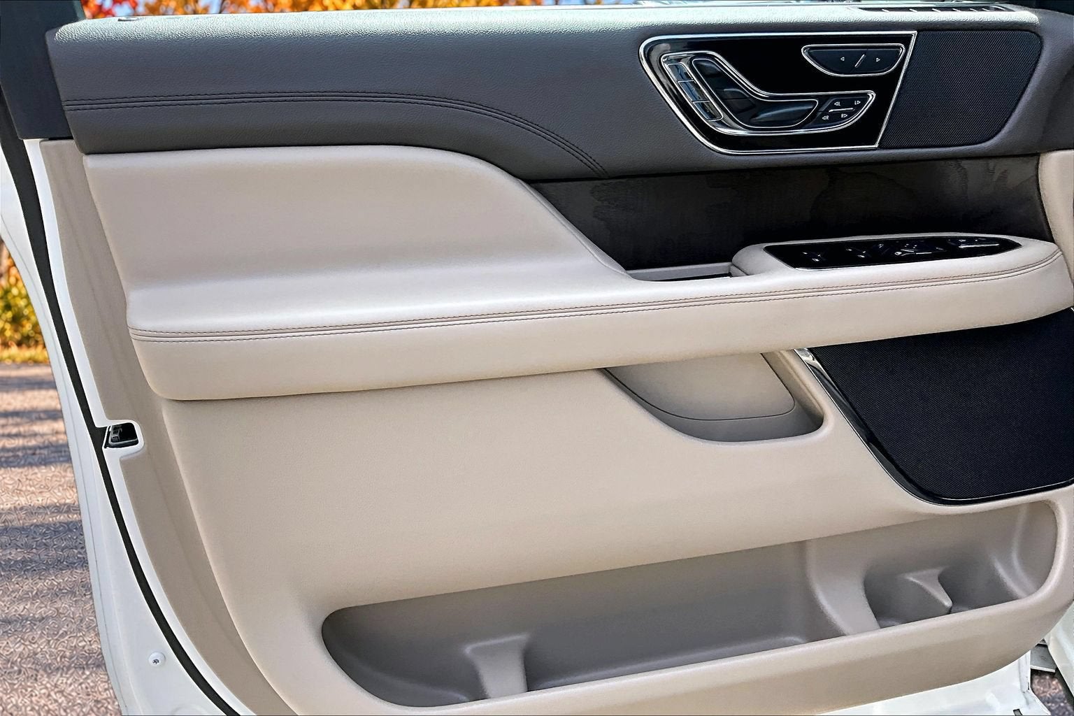 2023 Lincoln Navigator L Reserve