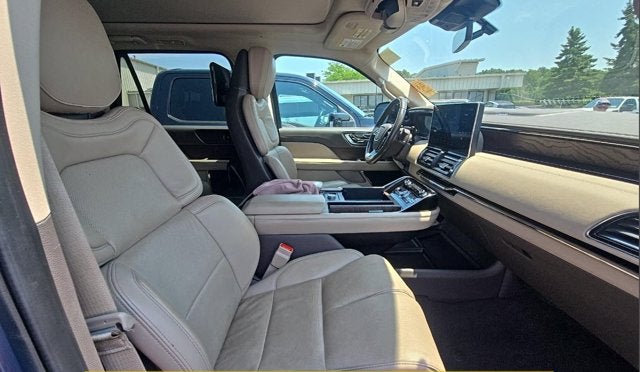 2023 Lincoln Navigator L Reserve REAR ENTERTAINMENT