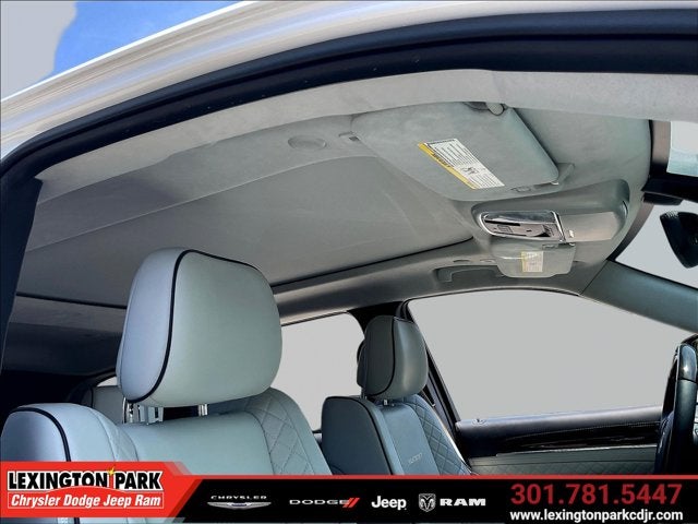 2021 Jeep Grand Cherokee Summit