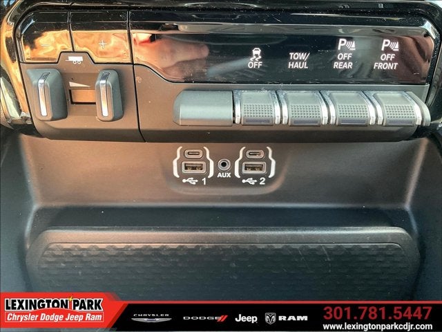 2024 RAM 1500 Laramie