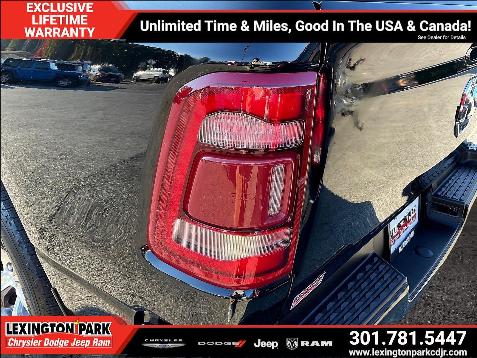2023 RAM 1500 Laramie Crew Cab 4x4 5'7' Box