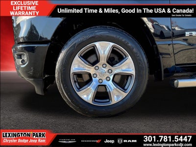 2023 RAM 1500 Laramie Crew Cab 4x4 5'7' Box
