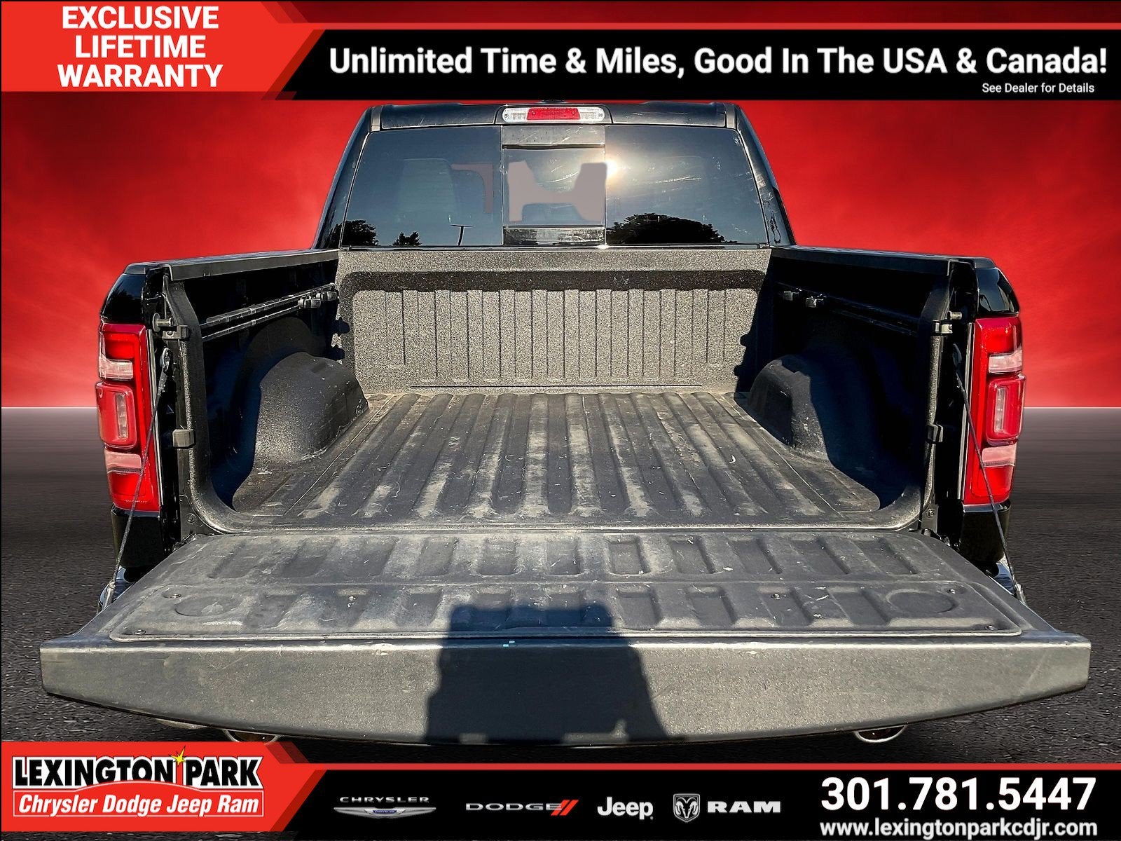 2023 RAM 1500 Laramie Crew Cab 4x4 5'7' Box