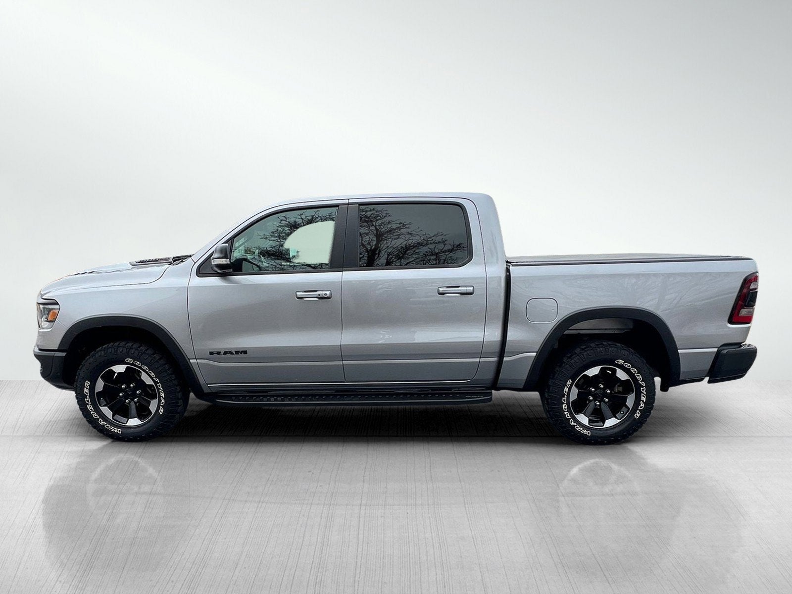 2022 RAM 1500 Rebel Crew Cab 4x4 5'7' Box