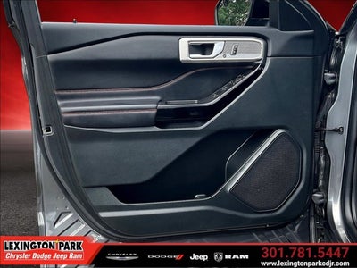 2023 Ford Explorer ST-Line