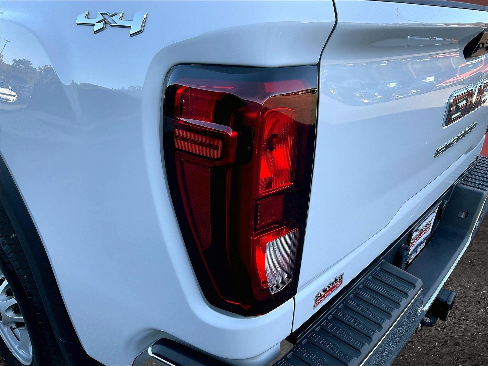 2025 GMC Sierra 2500HD Pro
