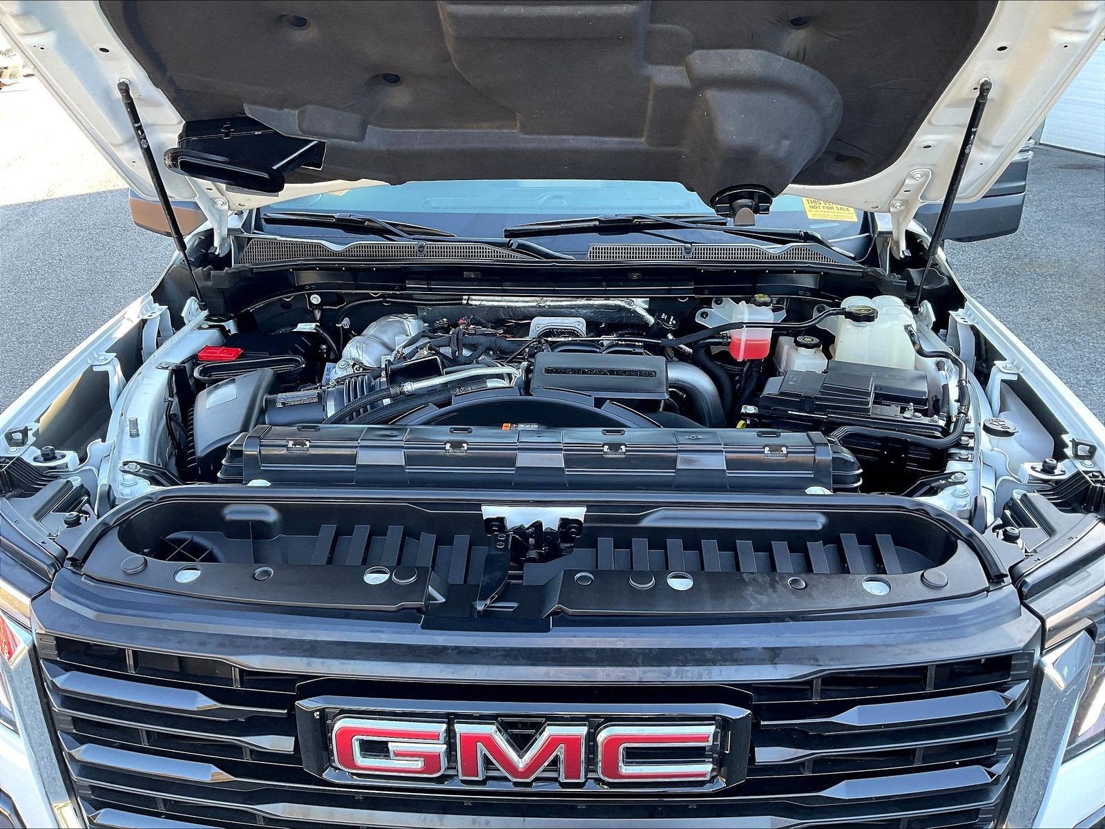 2025 GMC Sierra 2500HD Pro
