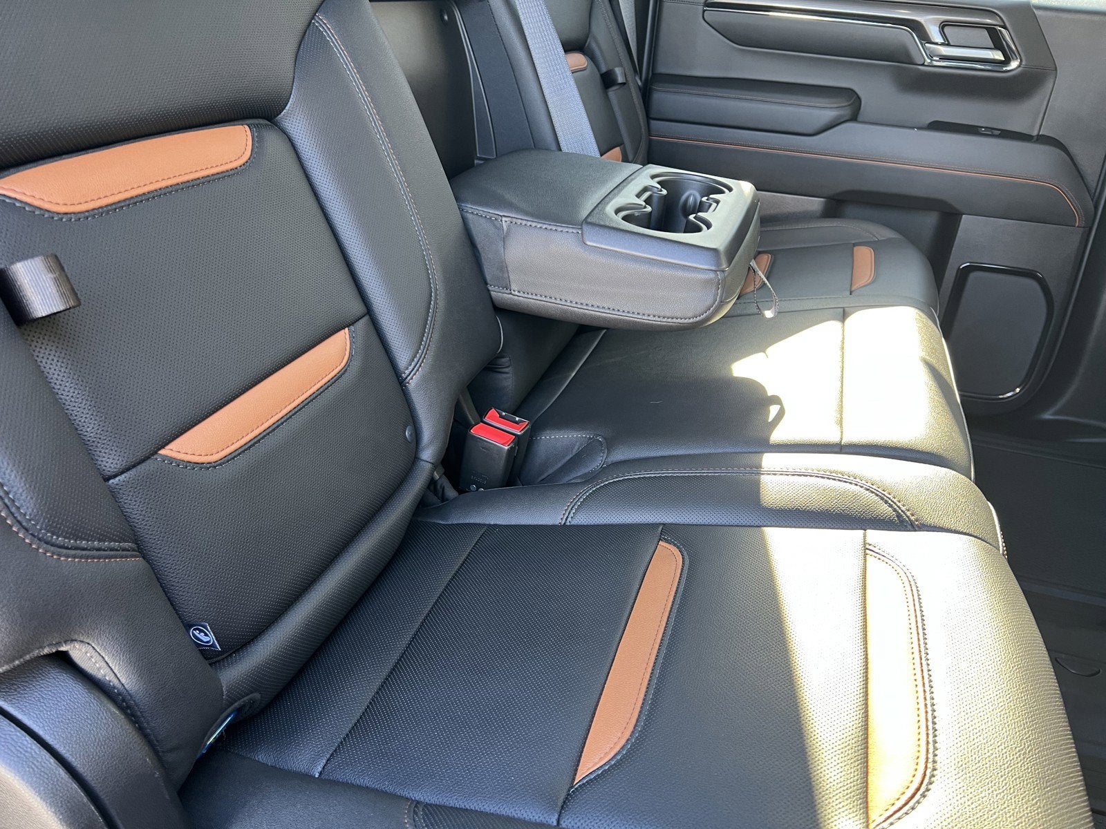 2022 GMC Sierra 1500 4WD Crew Cab Short Box AT4