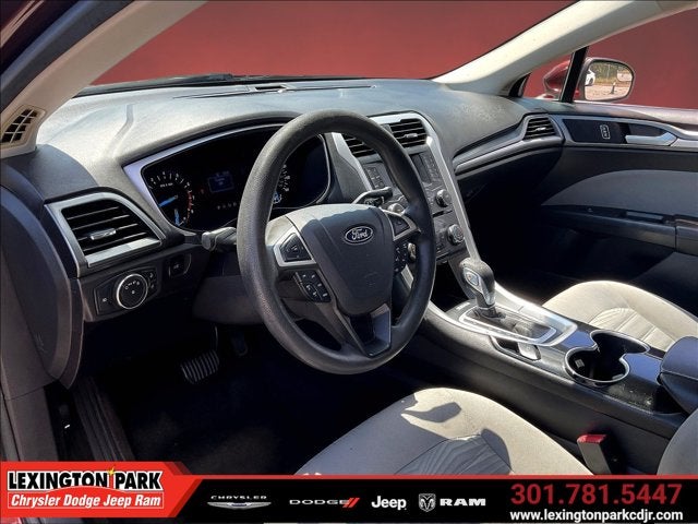 2016 Ford Fusion S