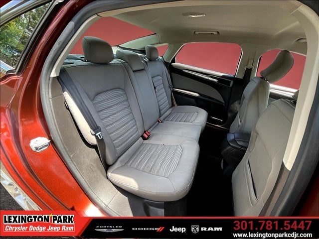 2016 Ford Fusion S
