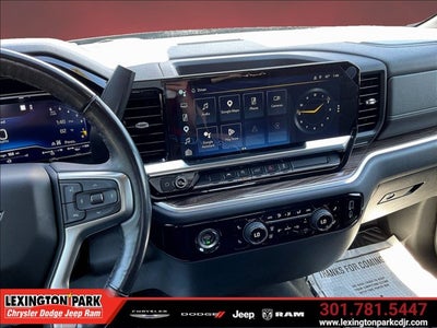 2022 Chevrolet Silverado 1500 4WD Crew Cab Short Bed LT with 2FL