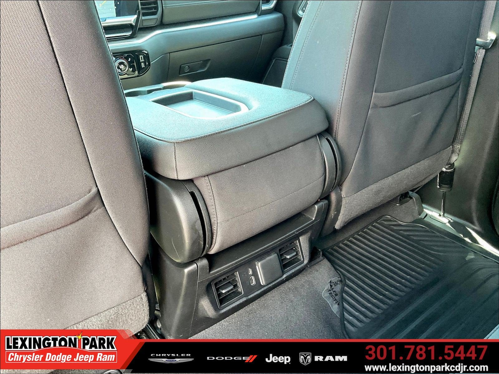 2022 Chevrolet Silverado 1500 4WD Crew Cab Short Bed LT with 2FL